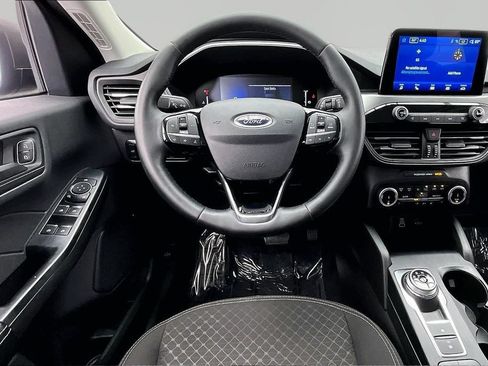 Certified 2024 Ford Escape Active AWD/4WD image 5