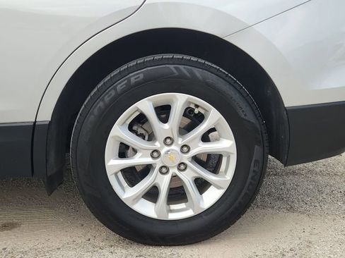Used 2018 Chevrolet Equinox LT FWD image 31