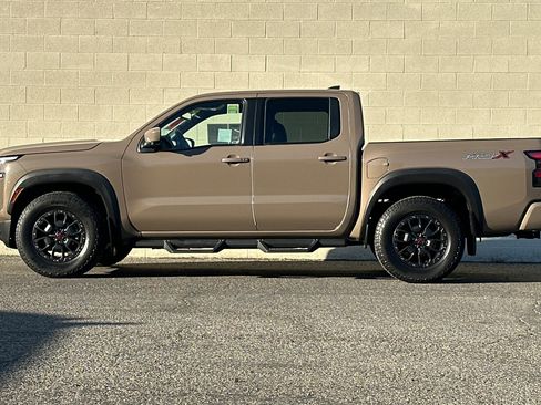 Used 2022 Nissan Frontier Pro-X w/ Pro-X Premium Package image 7