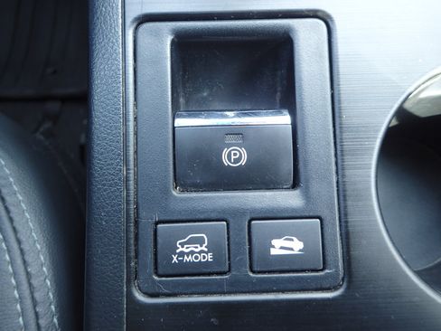 Used 2017 Subaru Outback 3.6R Limited w/ Popular Package #5 image 23