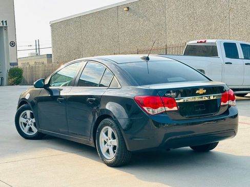 Used 2016 Chevrolet Cruze LT FWD image 7