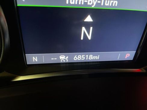 Used 2023 GMC Terrain SLT image 21