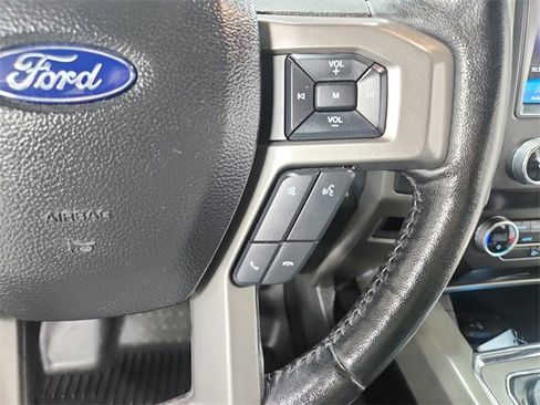 Used 2021 Ford Expedition XLT image 26