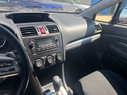 Used 2014 Subaru Crosstrek 2.0i Premium image 13