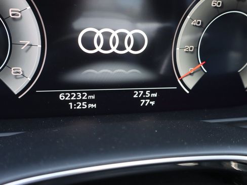 Used 2021 Audi Q8 Premium Plus w/ Premium Plus Package AWD/4WD image 11