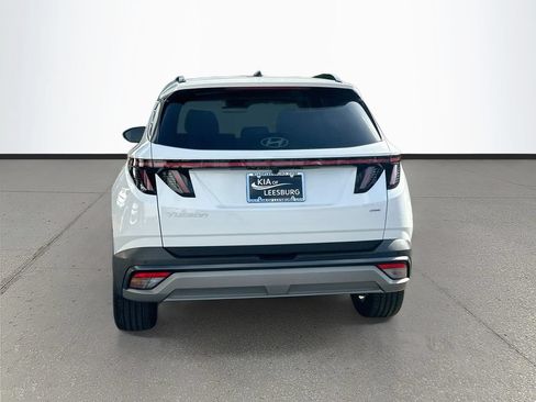 Used 2025 Hyundai Tucson Limited AWD/4WD image 6
