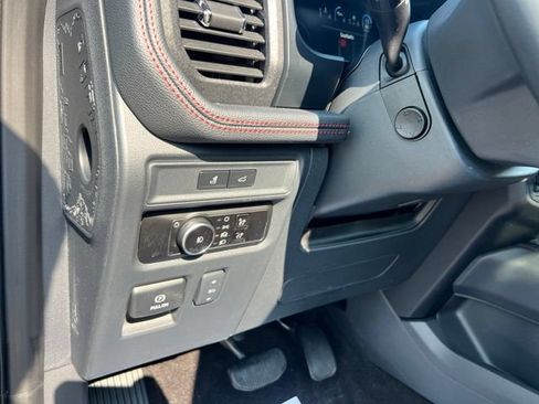 Certified 2023 Ford Expedition Limited AWD/4WD image 9