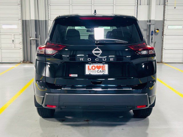 New 2026 Nissan Rogue SV FWD image 14