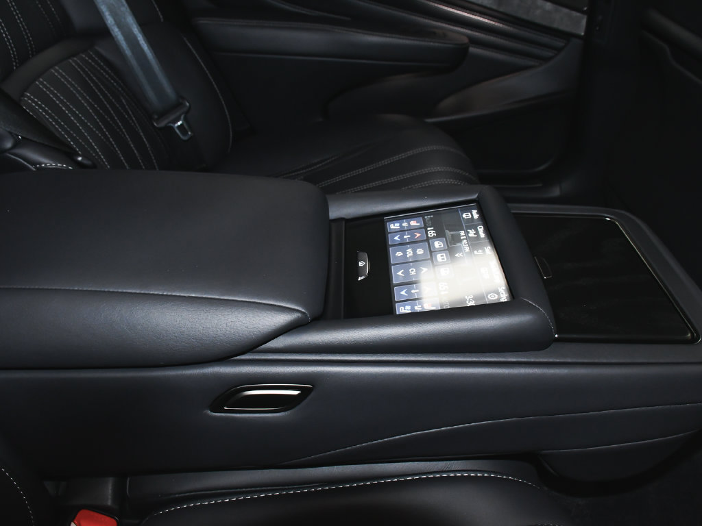 Used 2022 Lexus LS 500h AWD w/ Luxury Package image 61