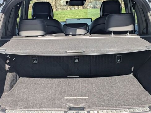 Used 2025 Genesis GV70 3.5T Sport w/ Sport Advanced Package image 29