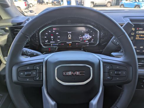 Used 2024 GMC Sierra 1500 Elevation image 19