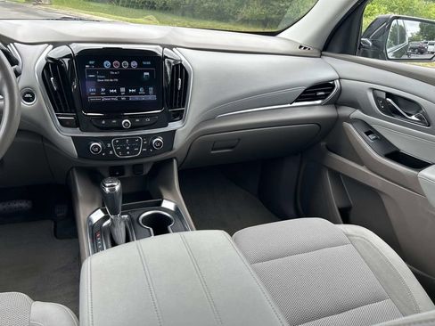 Used 2019 Chevrolet Traverse LT FWD image 20