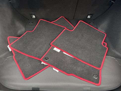 Used 2019 Honda Civic Type R image 7