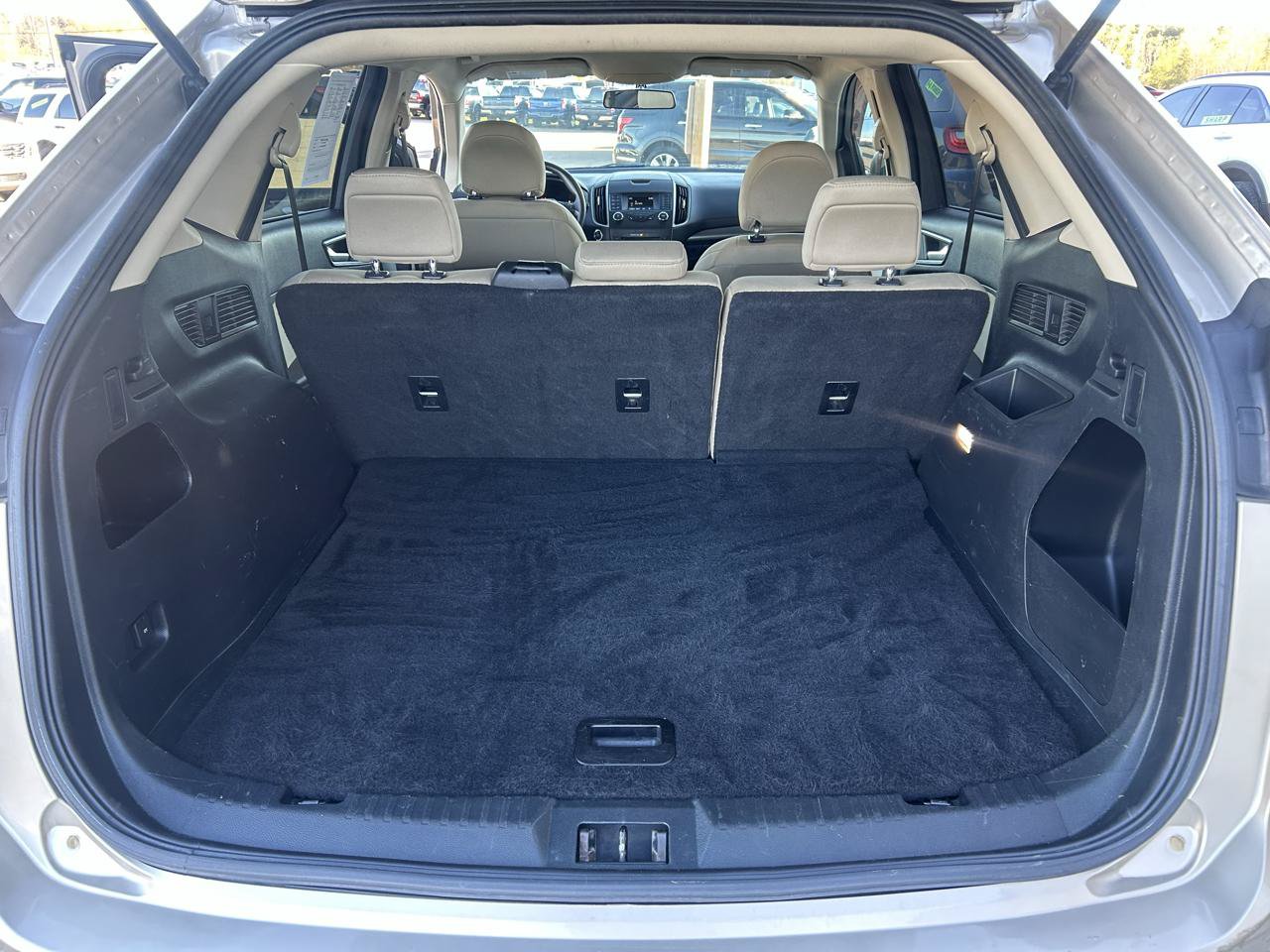 Used 2018 Ford Edge SE AWD/4WD image 17