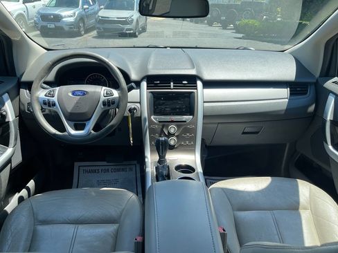 Used 2014 Ford Edge SEL w/ Equipment Group 205A AWD/4WD image 19