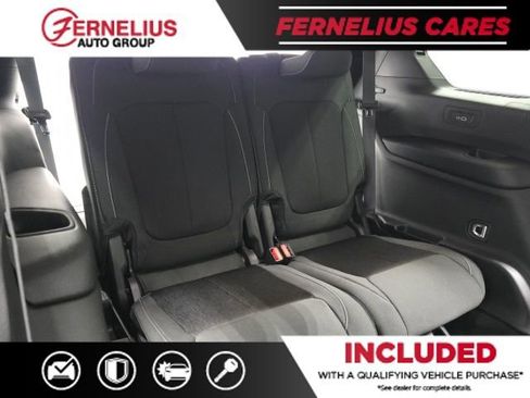 New 2025 Jeep Grand Cherokee L Laredo w/ Luxury Tech Group I image 23