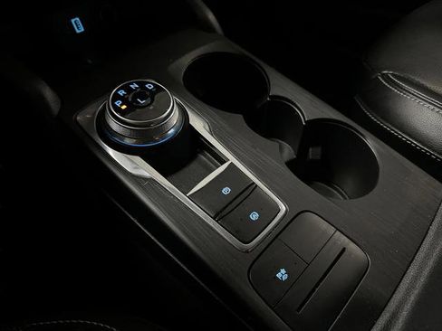 Used 2020 Ford Escape SE Sport image 22