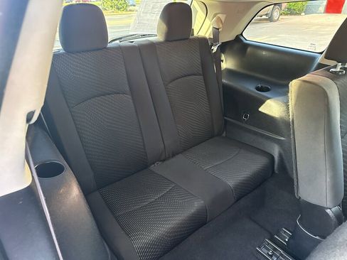 Used 2017 Dodge Journey SE w/ Flexible Seating Group FWD image 21