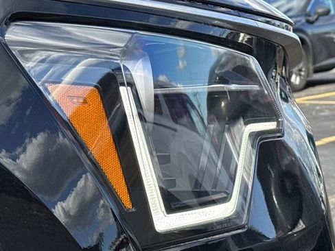 New 2025 Kia Niro EX Touring image 24