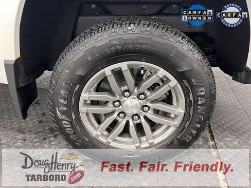 Used 2024 Chevrolet Colorado LT w/ LT Convenience Package II image 26