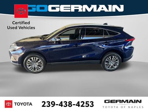 Certified 2021 Toyota Venza XLE w/ Softex Package image 3