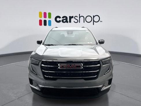 Used 2025 GMC Acadia Elevation image 8