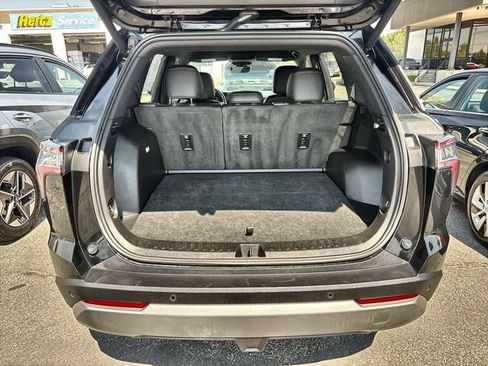 Used 2025 Chevrolet Equinox LT w/ Convenience Package II AWD/4WD image 23