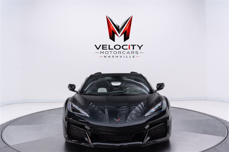 Used 2023 Chevrolet Corvette Z06 RWD image 11