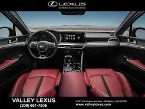 Used 2021 Kia K5 GT-Line w/ GT-Line FWD Premium Package image 10