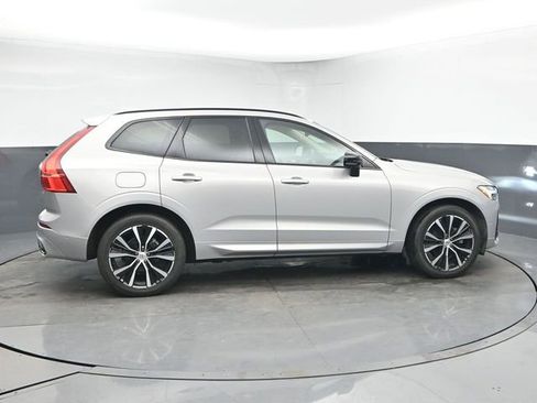 Used 2023 Volvo XC60 B5 Plus w/ Protection Package Premier image 8