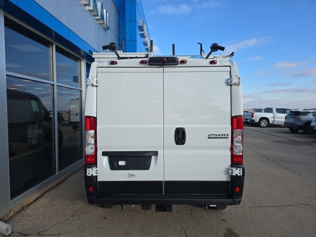 Used 2025 RAM ProMaster 2500 w/ Quick Order Package 22G SLT FWD image 8