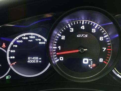 Used 2020 Porsche Panamera GTS image 12