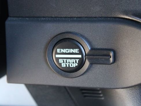 Used 2025 Ford Bronco Big Bend image 15