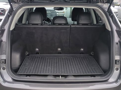 Used 2020 Jeep Compass Limited image 14