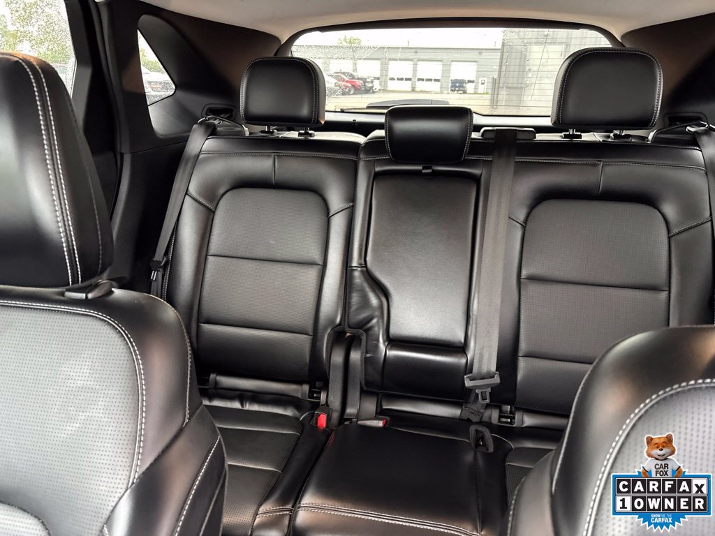 Used 2025 Ford Escape Platinum AWD/4WD image 27