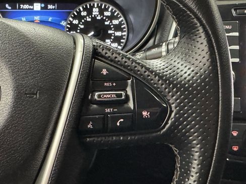 Used 2022 Nissan Maxima SV w/ Floor Mat Group FWD image 20