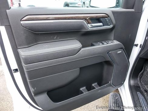 Used 2025 GMC Sierra 1500 Elevation w/ Elevation Premium Package image 26