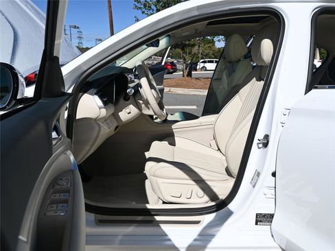 New 2026 Genesis G70 2.5T Prestige image 21