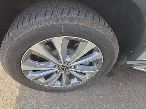 Used 2020 Mercedes-Benz GLE 450 GLE 450 image 8