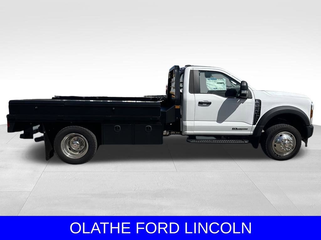 New 2025 Ford F550 4x4 Regular Cab Super Duty image 7