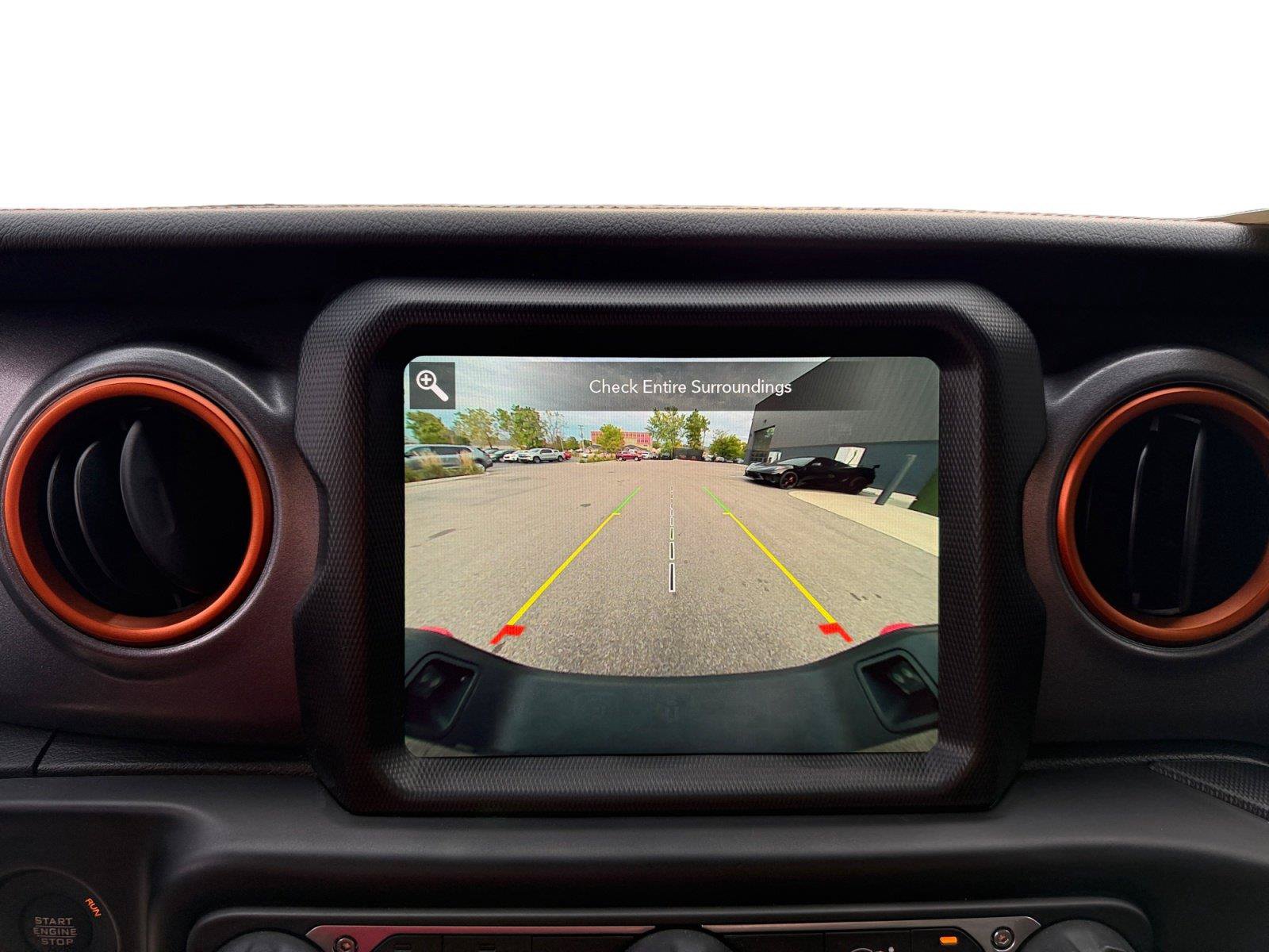 Used 2022 Jeep Gladiator Mojave w/ Dual Top Group AWD/4WD image 17