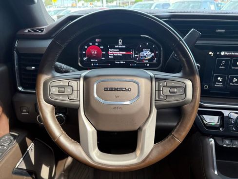 Used 2024 GMC Sierra 2500 Denali w/ Denali Reserve Package AWD/4WD image 28