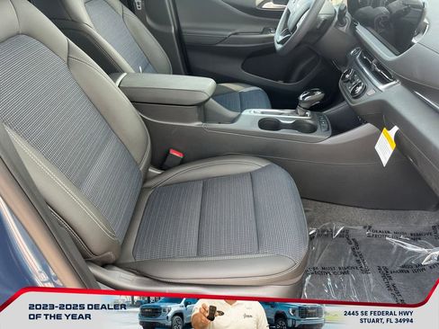 New 2026 Buick Envista Preferred image 17