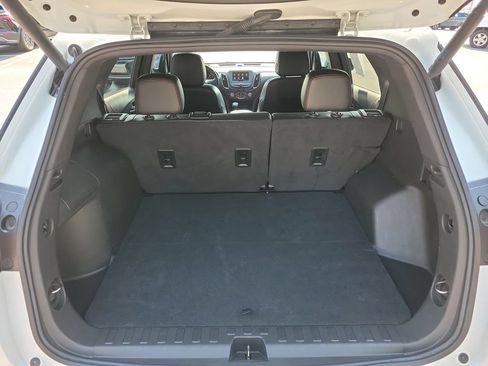 Used 2022 Chevrolet Equinox RS FWD image 11