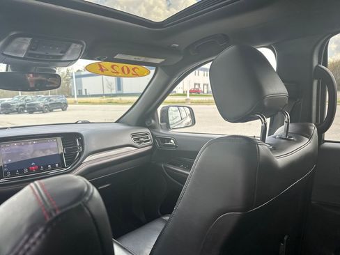Used 2024 Dodge Durango GT AWD/4WD image 25