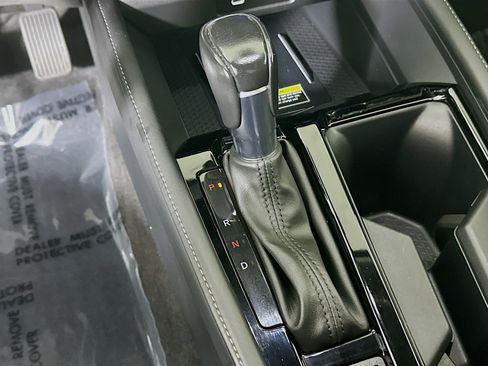 Used 2023 Honda Accord Touring image 21
