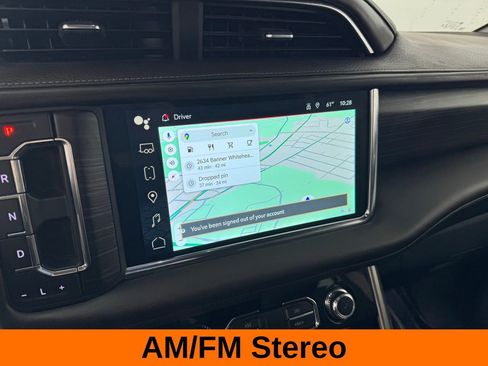 Used 2022 GMC Yukon XL Denali image 17