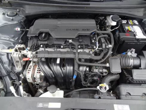 Used 2024 Hyundai Elantra SEL FWD image 47