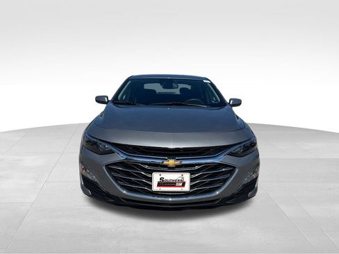 Used 2025 Chevrolet Malibu LT FWD image 9