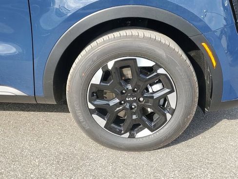 New 2026 Kia Sorento S FWD image 5